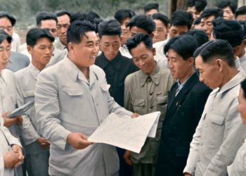 Salisbury Meets President Kim Il Sung
