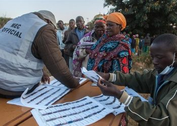 Vote counting under way in Malawi’s presidential election rerun