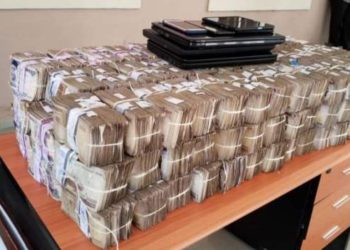 Chinese Nationals Arrested With $250,000 Bribe In Boxes