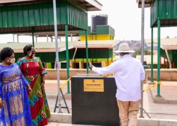 H.E PREDIDENT YOWERI MUSEVENI COMMISSIONS KASUBI MARKET, LUBIGI WORKS