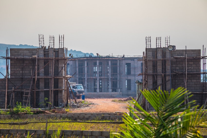 The administration block that will be a White House impression being built