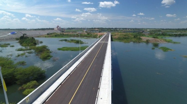 MUSEVENI COMMISSIONS ISIMBA-BUJAGALI INTERCONNECTION BRIDGE TO BOOST TRADE