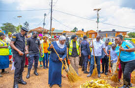 Three Hours of Silence: Police Tell Uganda to Park the Cars and Pick up the Brooms