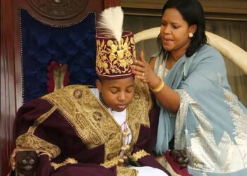 Why Did Tooro and Bunyoro Kings Carry Luo Names for Five Hundred Years?
