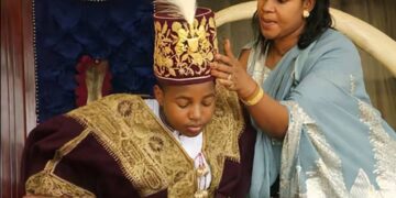 Why Did Tooro and Bunyoro Kings Carry Luo Names for Five Hundred Years?